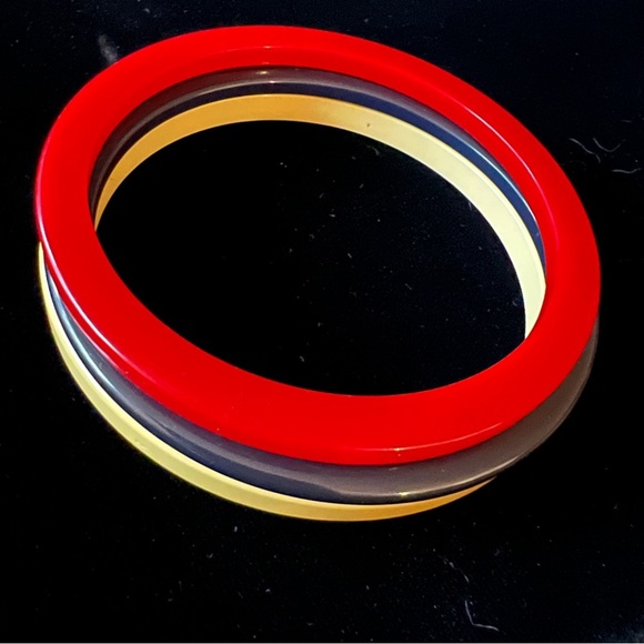 Bakelite Bangle Stack Bracelet Trio Red Yellow Blue Tested Vintage Lot Real - Picture 1 of 10